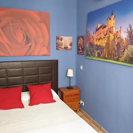 Apartamentos Dana Sol Madrid Ngoại thất bức ảnh