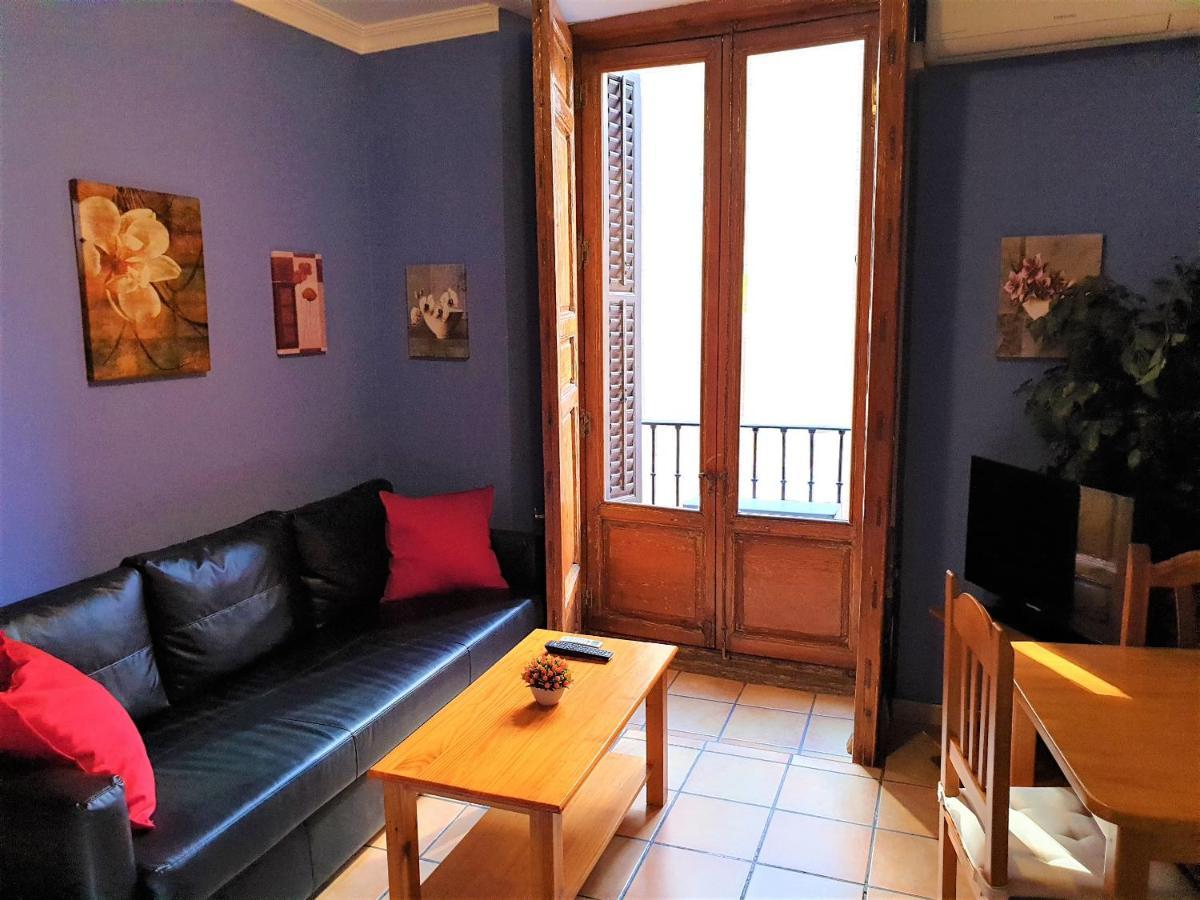 Apartamentos Dana Sol Madrid Ngoại thất bức ảnh