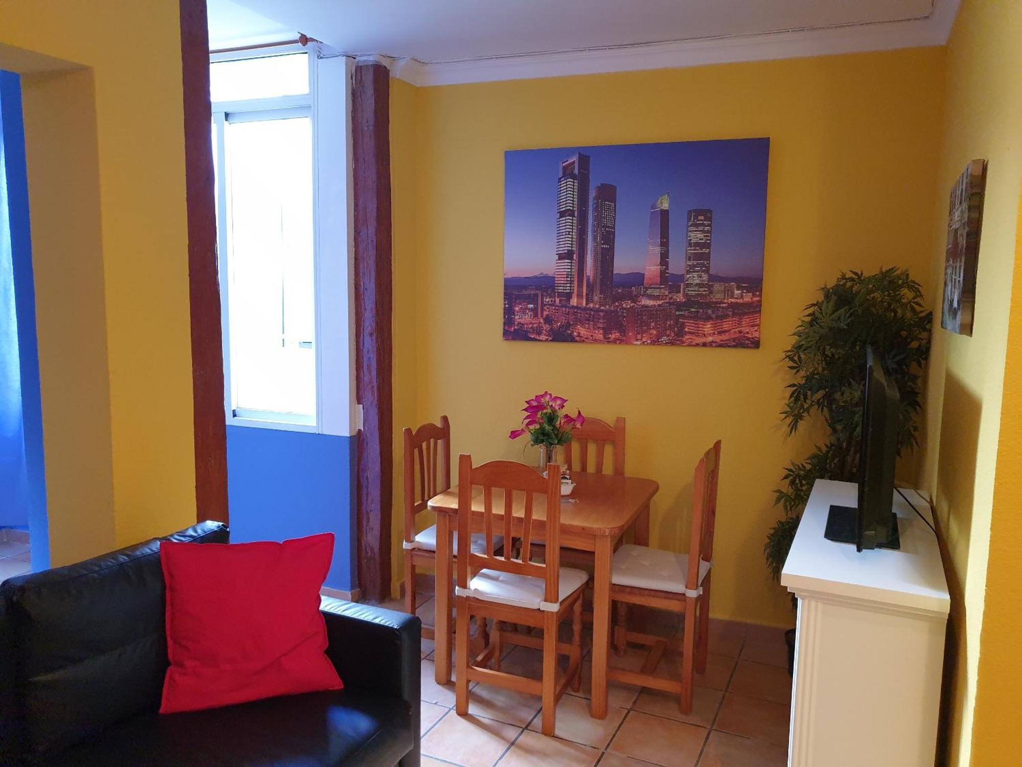 Apartamentos Dana Sol Madrid Ngoại thất bức ảnh